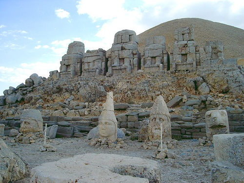 Каменные головы Анатолии